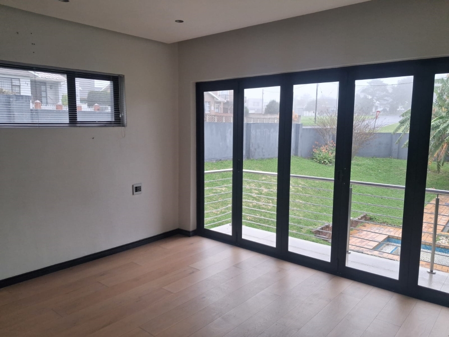 To Let 3 Bedroom Property for Rent in Greenfields Eastern Cape